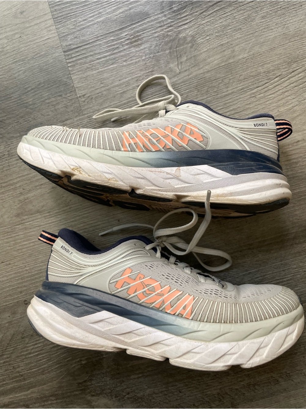 Hoka Bondi 7